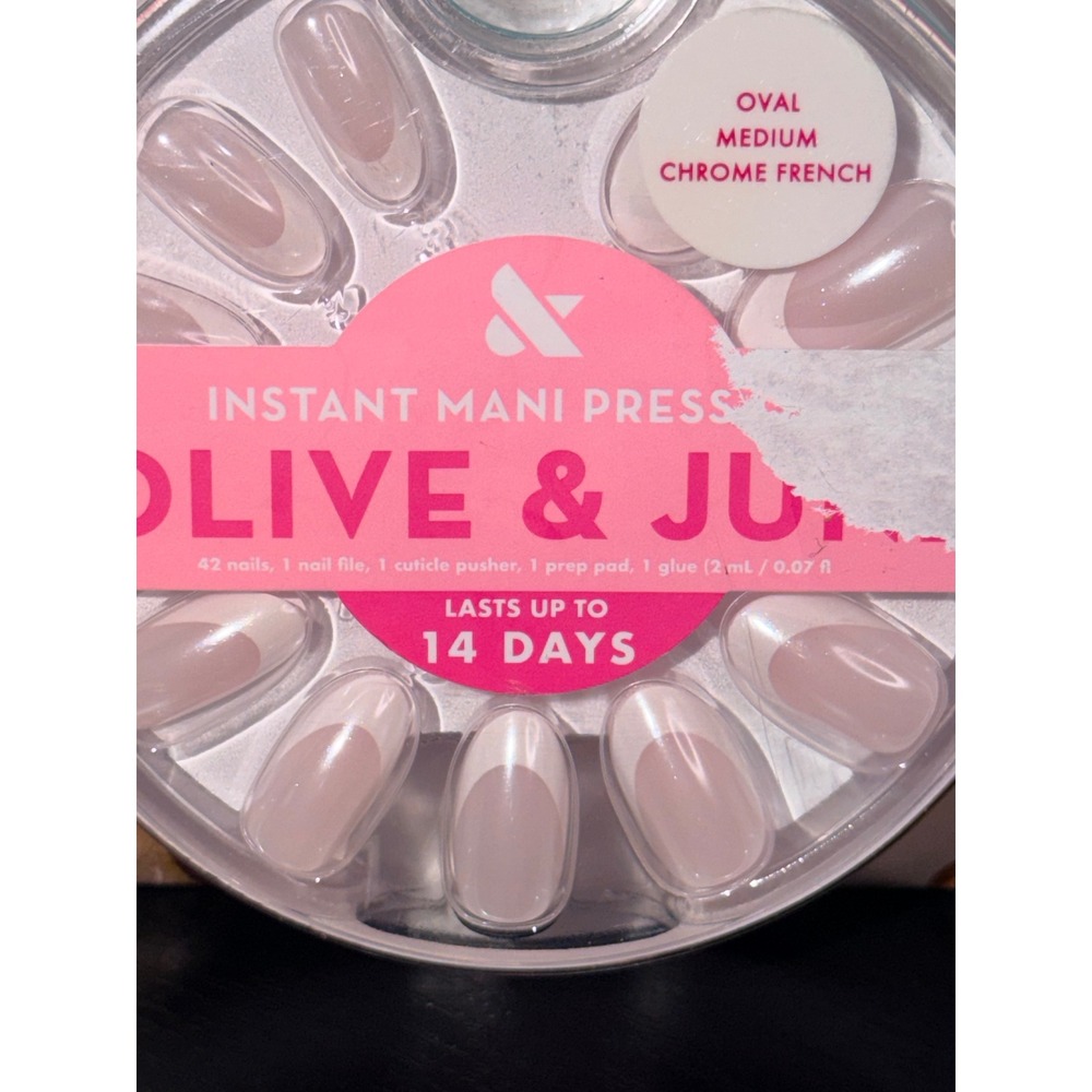 Olive & June Instant Mani Press-On Nails Chrome French Oval Medium 42ct Kit
